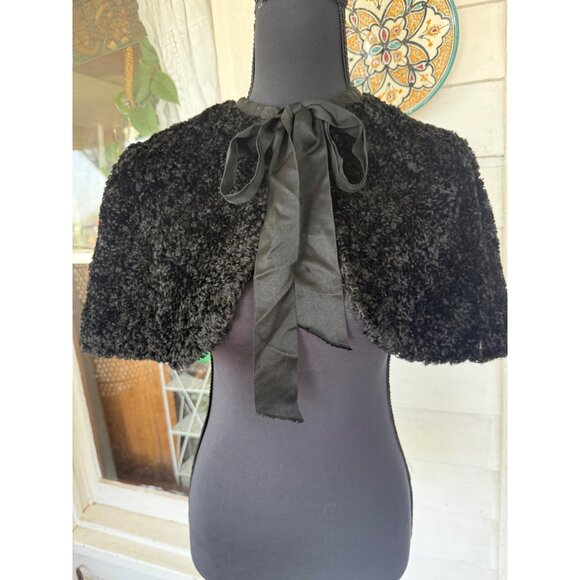 unbranded Tops - Antique 1880s Victorian Black Curly Lambs Wool Cape Shawl One Size